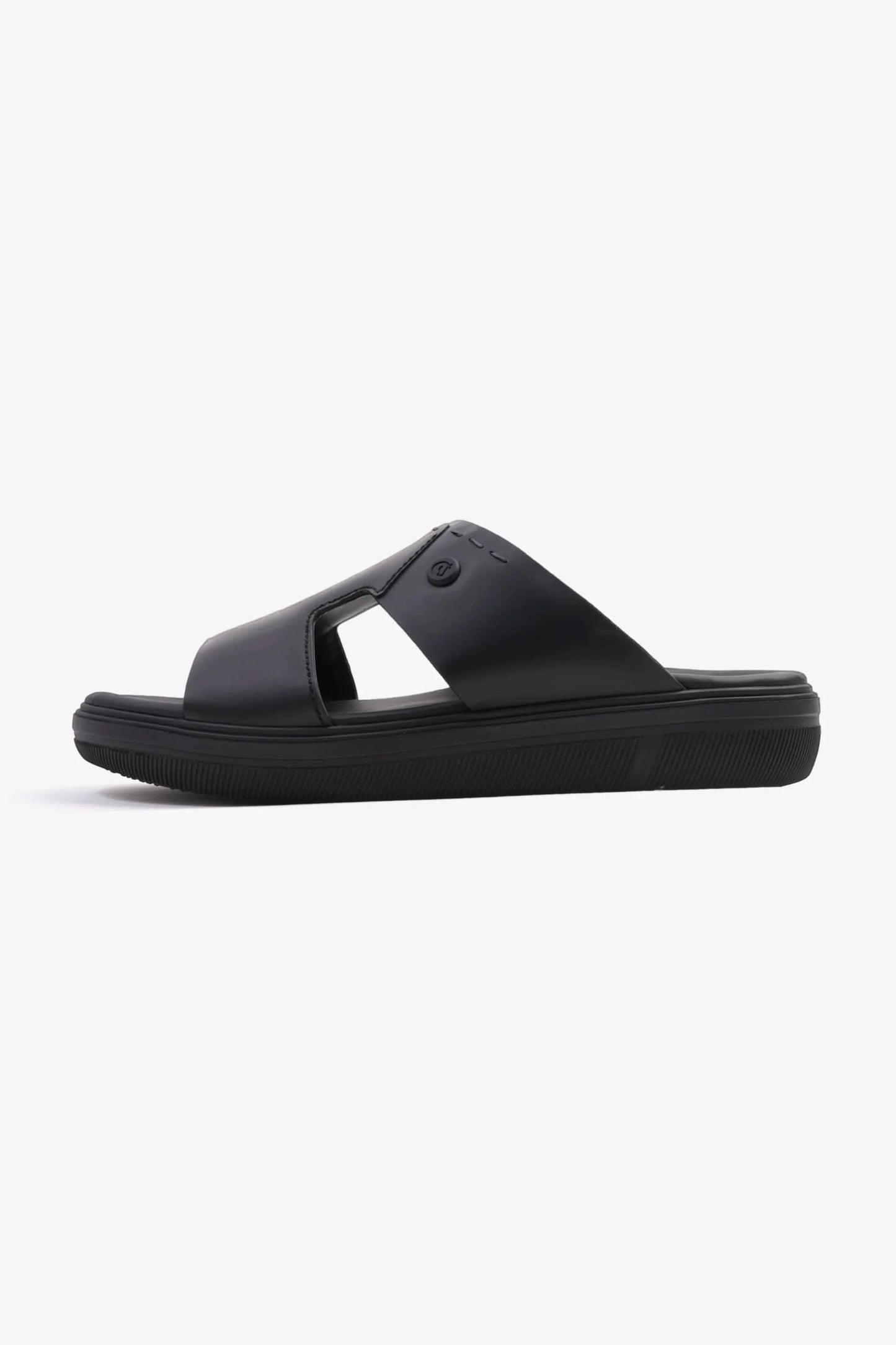 UOMO CAVALIER SLIP-ON DESIGN MEN SANDALS BLACK - Seventy7
