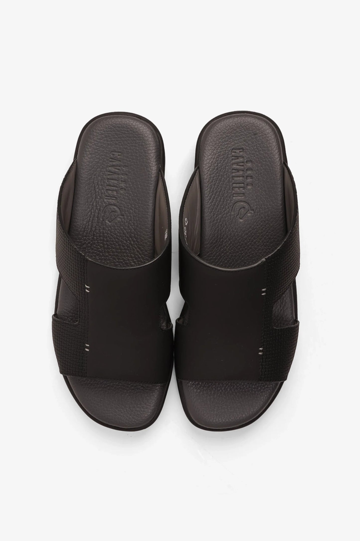 UOMO CAVALIER MEN'S ARABIC EXTRA CUSHIONED-BLACK - Seventy7