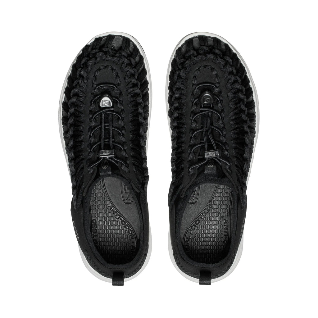 MENS UNEEK O3 FLAT SANDALS BLACK /STAR WHITE - Sole Therapy