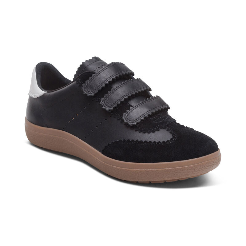 Morgan Arch Support Sneaker Black - Sole Therapy
