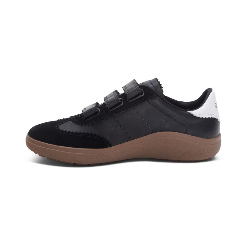 Morgan Arch Support Sneaker Black - Sole Therapy