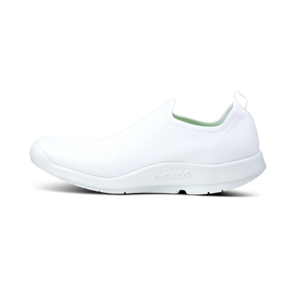 OOFOS MEN'S OOMG SPORT LOW SHOE - WHITE - Sole Therapy