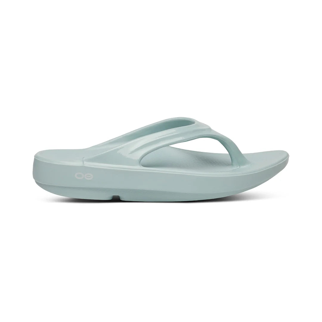 OOFOS UNISEX OOLALA THONG SPORTS SANDALS - MIST - Sole Therapy