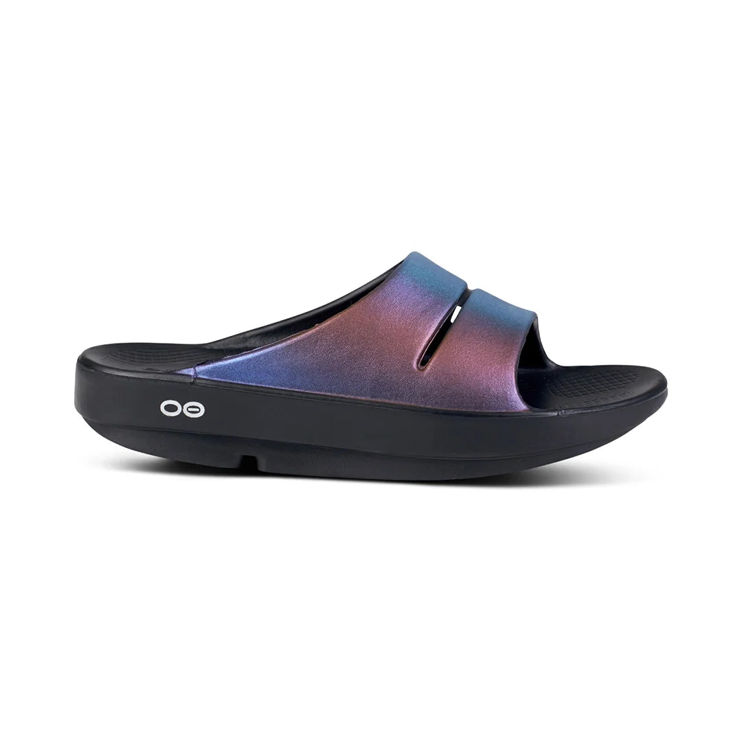 OOFOS WOMEN'S LUXE SLIDE SANDALS - MIDNIGHT SPECTRE - Sole Therapy